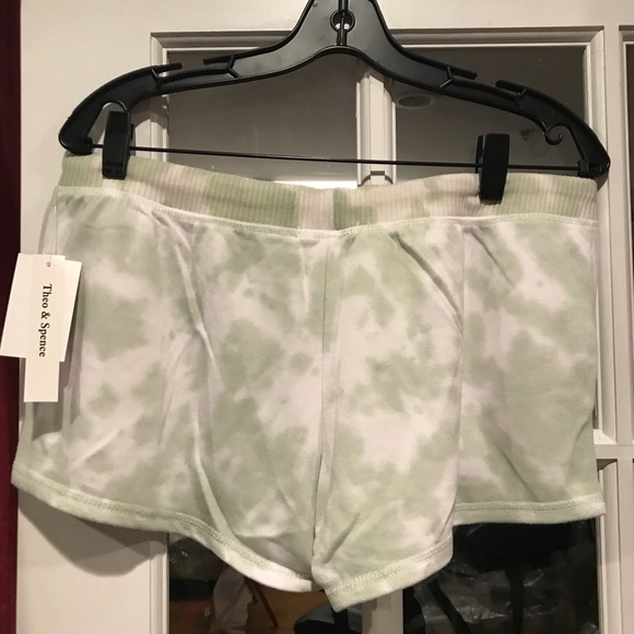 Theo and Spence shorts - Picture 2 of 2